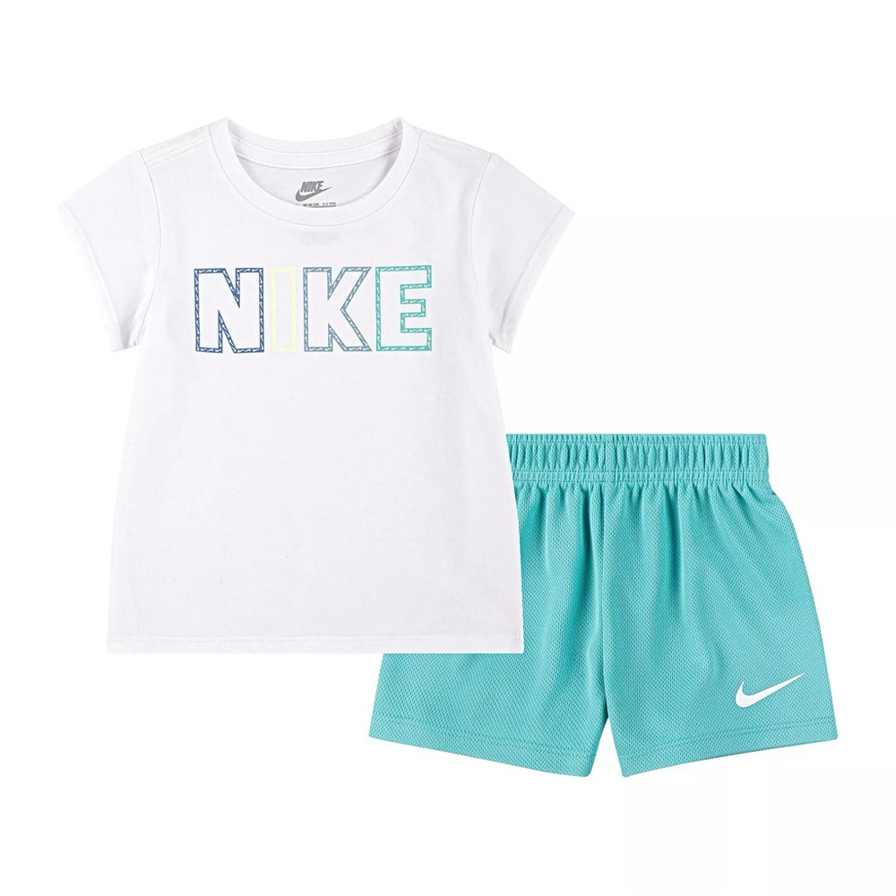 NWOT Nike Aqua Outfit Set